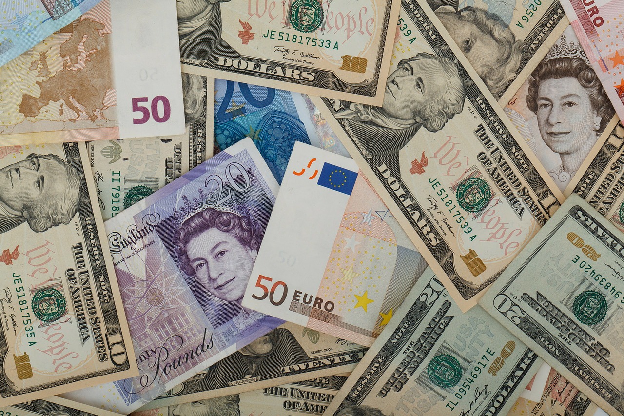 Money.jpg Money.jpg
